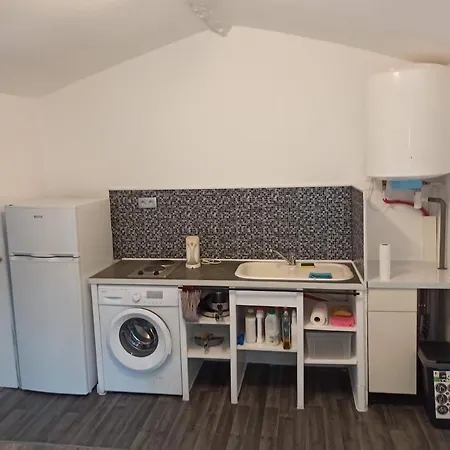 Superbe Appartement Avec Patio, Linge Fourni Apartmán *